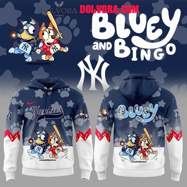 New York Yankees Bluey And Bingo Playing Baseball 2025 Hoodie T-Shirt